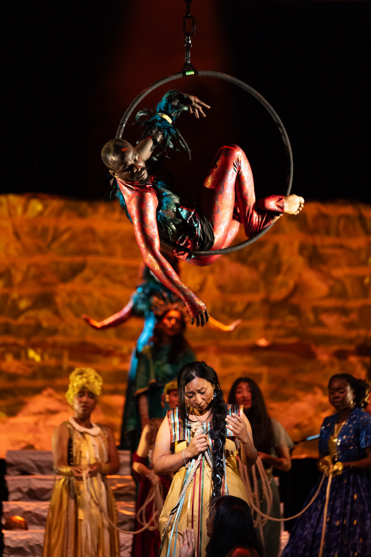 F5 FD9340 A4 F9 4 C17 A456 F1 B009737291 1 105 c